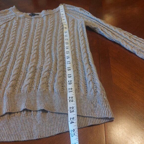 American Eagle Outfitters Cable Knit Sweater - Picture 9 of 10